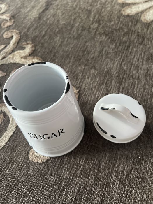 Sugar stylizowana na starą cukierniczka Home&you ceramika cukiernica