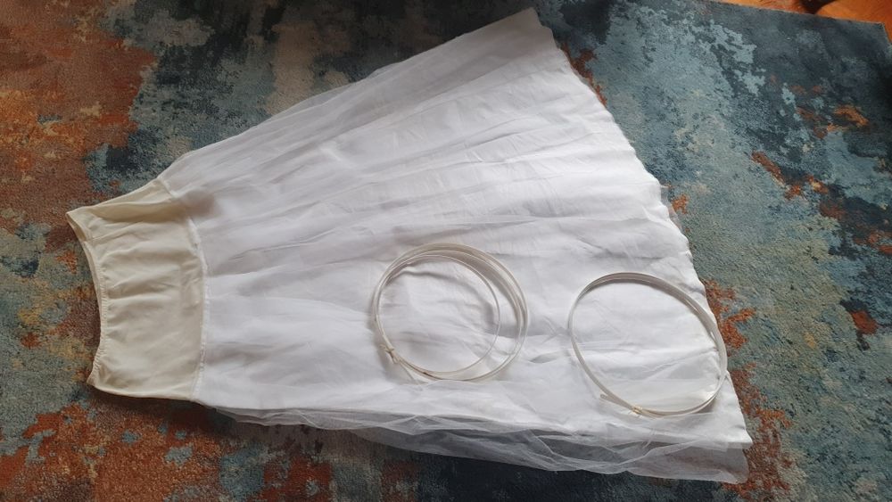 Saiote de vestido de noiva