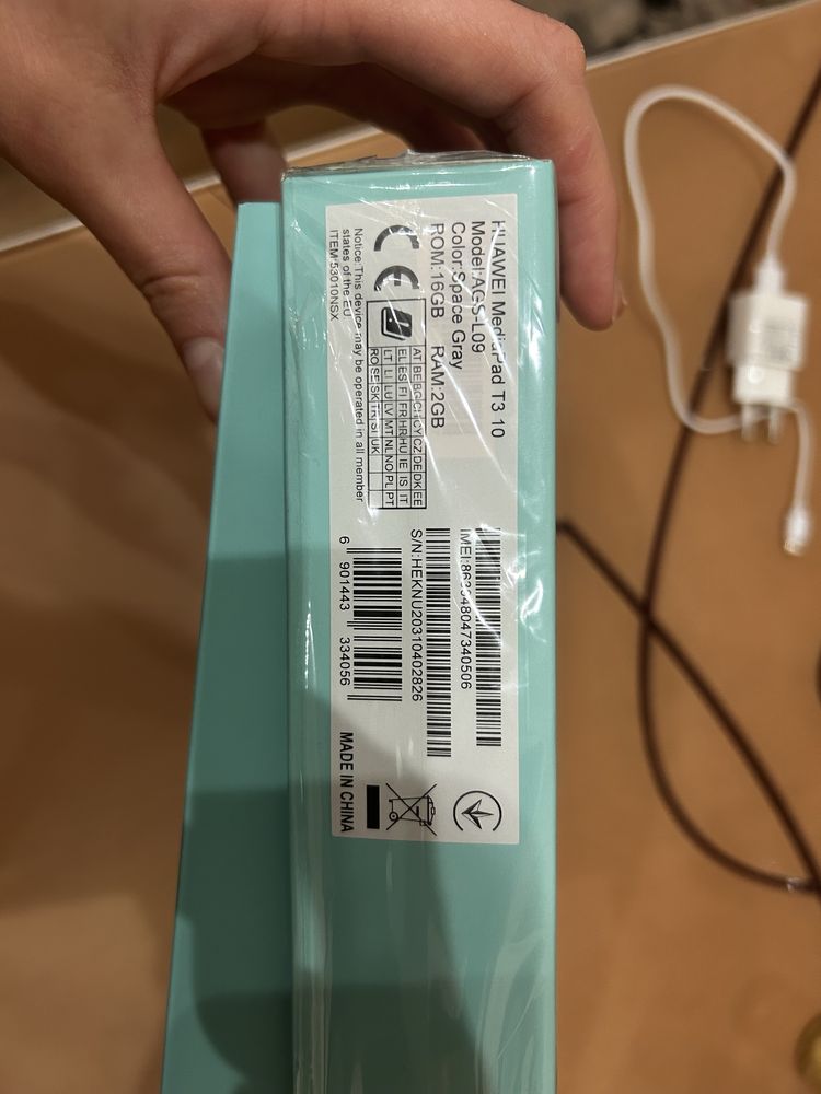 Планшет HUAWEI MediaPad T3 10