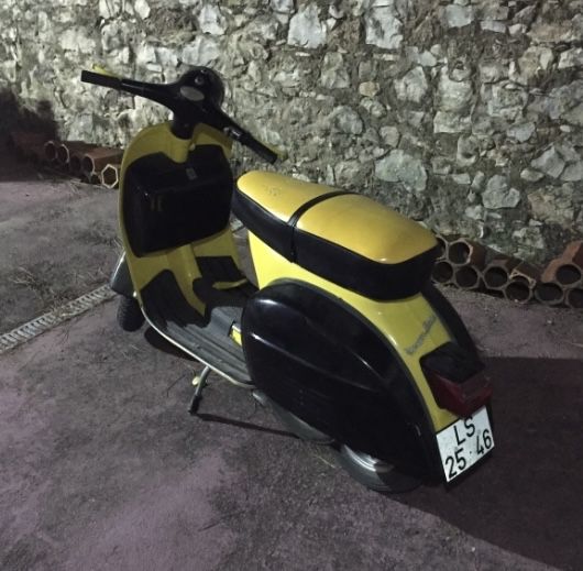 Piaggio Vespa 180 Rally
