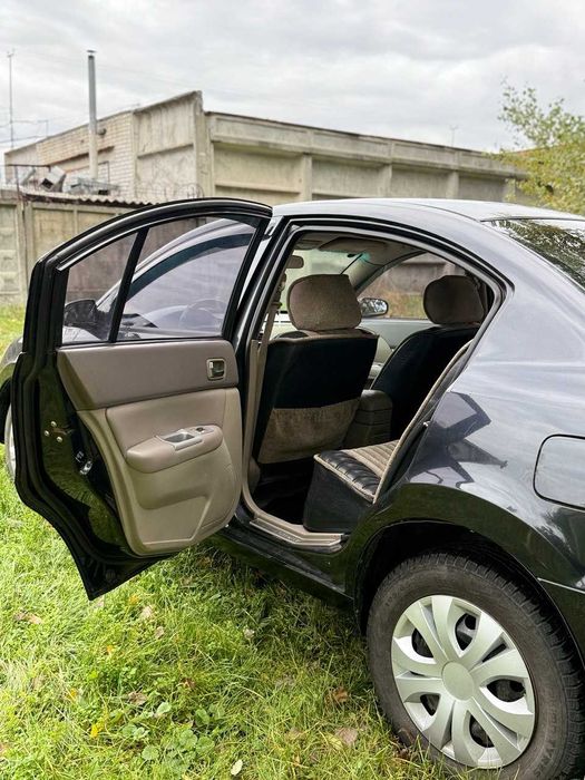 Продам Chery Elara
