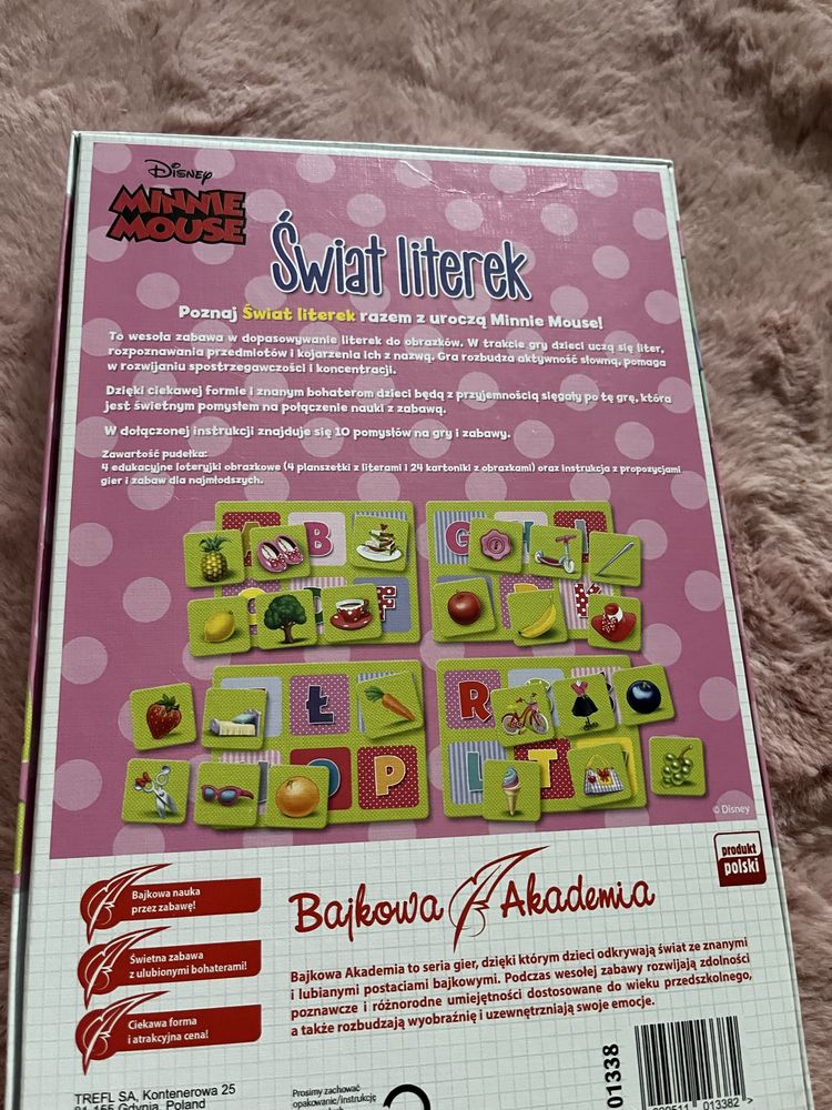Swiat literek gra