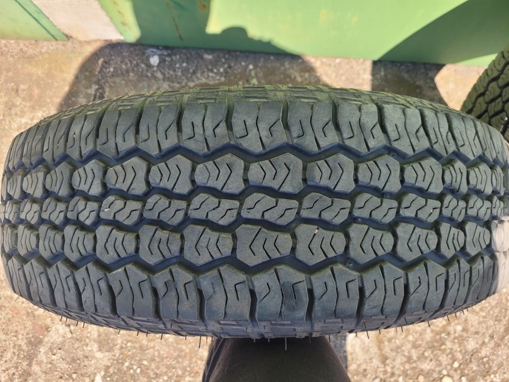 Sprzedam opony 215/70 R16 IMPERIAL Ecosport A/T