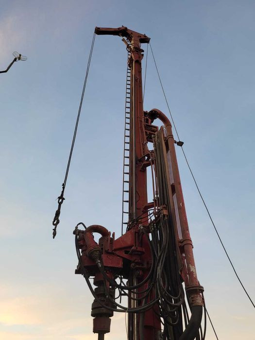 Wiertnica WIRTH , model: B1A/B2A, rok 1991, na samochodzie