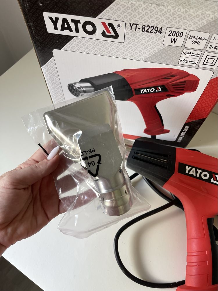 Opalarka Yato YT-82294, 2000W, 450-600C 2 biegi + 4 wymienne dysze