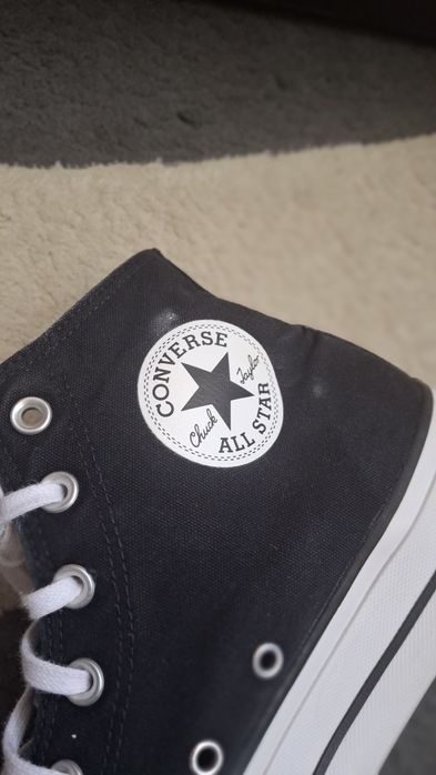 Trampki Convers na grubszej podeszwie