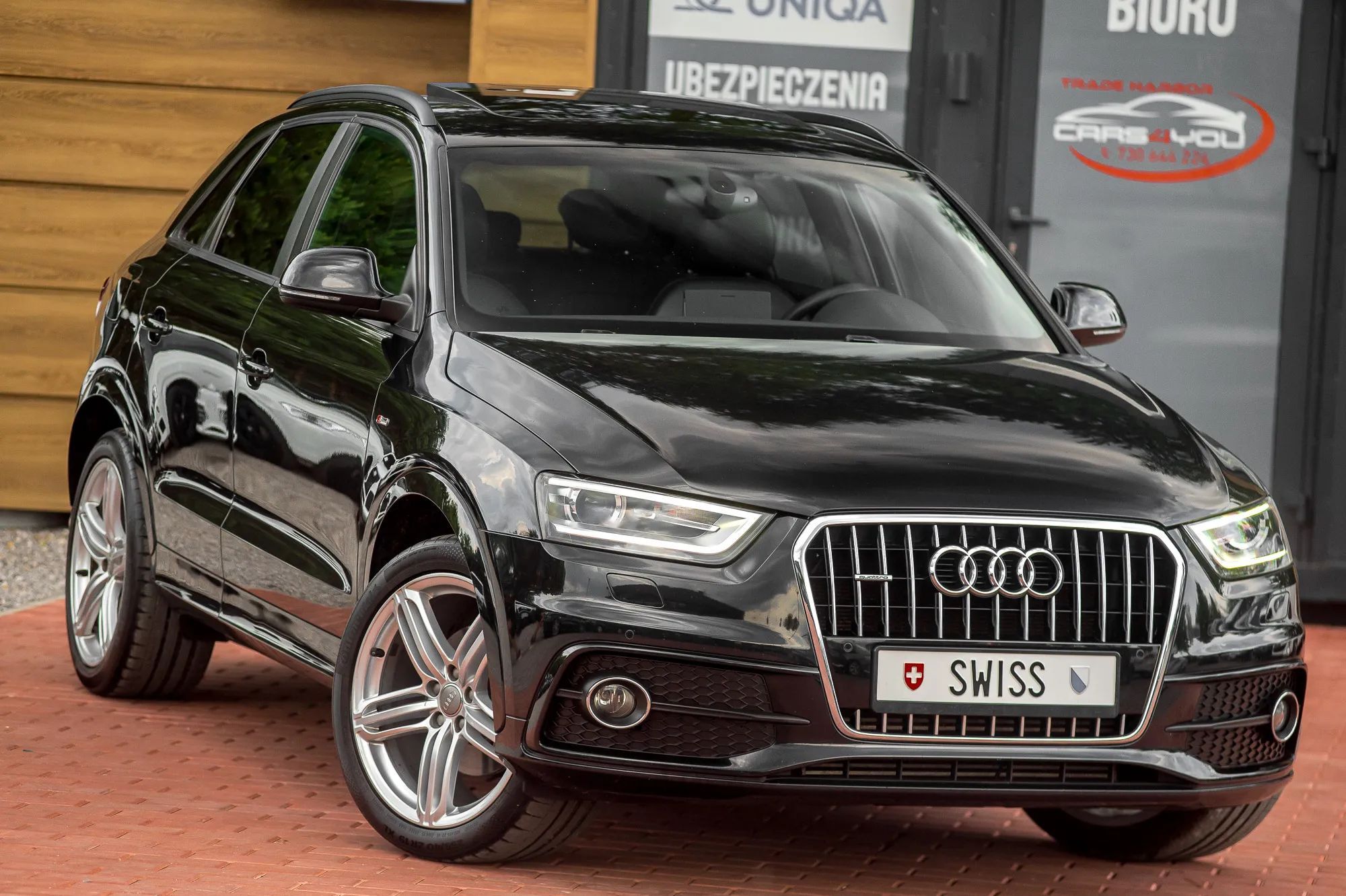 Audi Q3 2,0 TFSI Quattro BOSE S-Line Xenon Nawigacja Podgrzewane Fotele