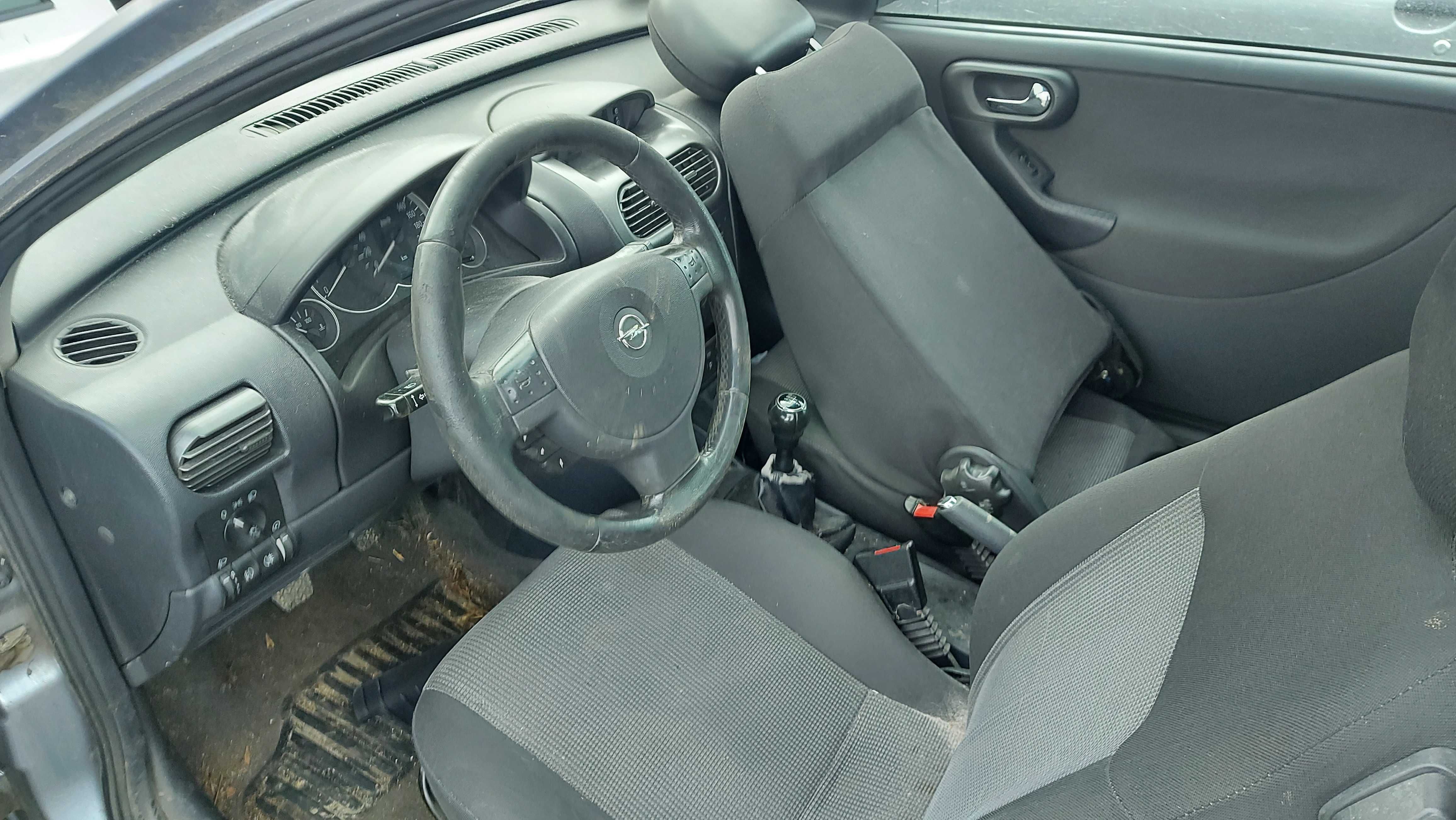 Opel Corsa C Z163 klapa tylna 3d FV części/transport/dostawa