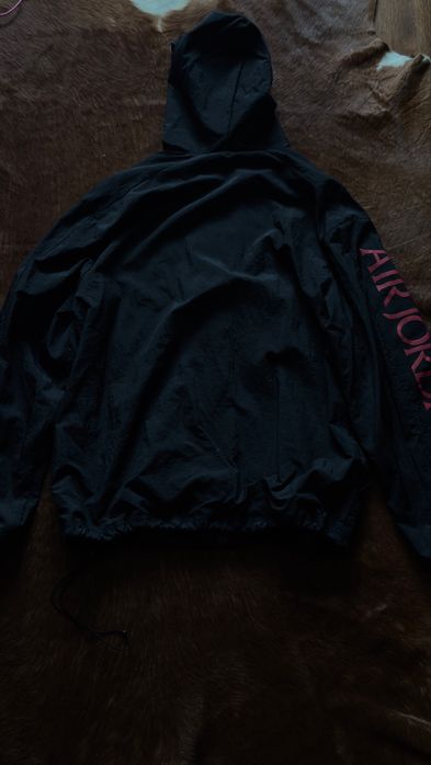 Вітровка Nike Jordan L