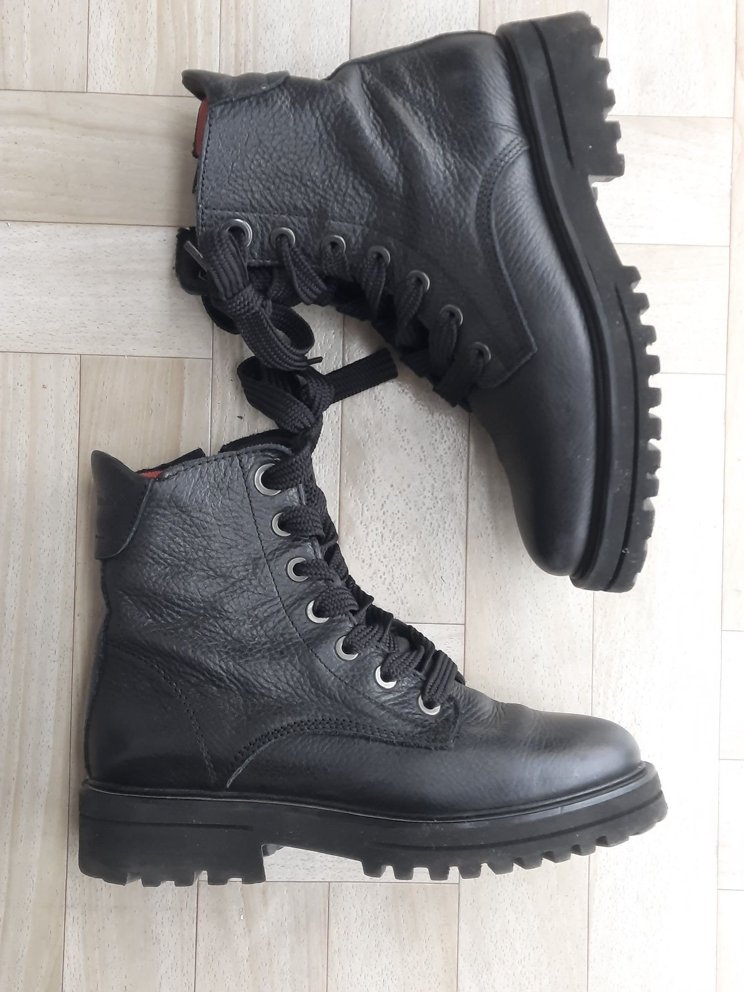 Glany trapery Marc O'Polo r. 37 botki sznurowane czarne skóra black