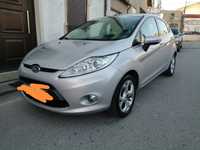 Ford Fiesta (2009) Impecável