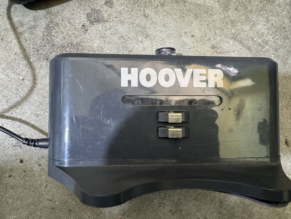Carregador hoover robot com2