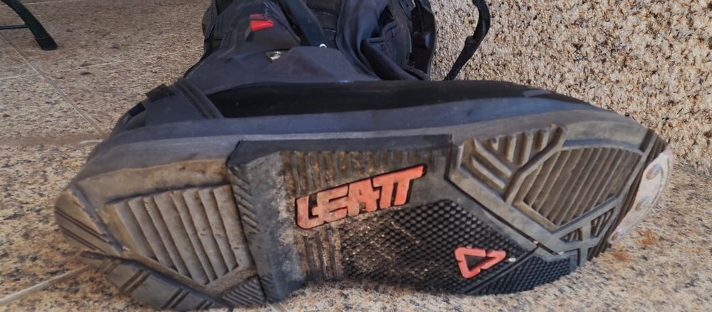 Leatt 3.5 hydradri botas enduro