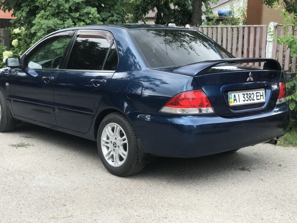 Mitsubishi Lancer 9