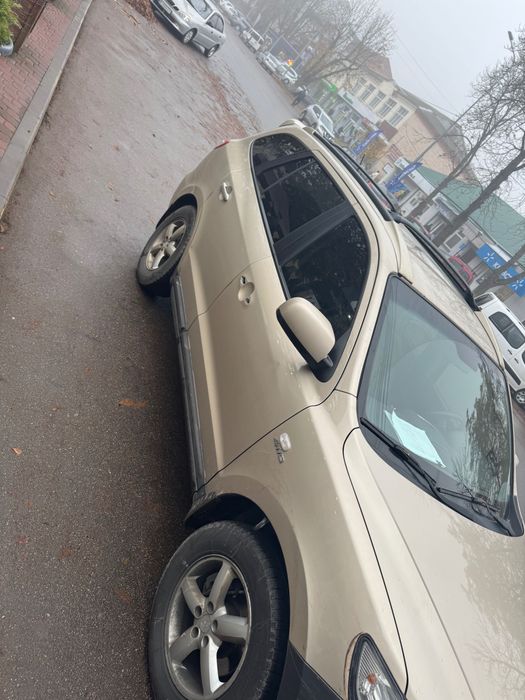 Продаю автомобіль