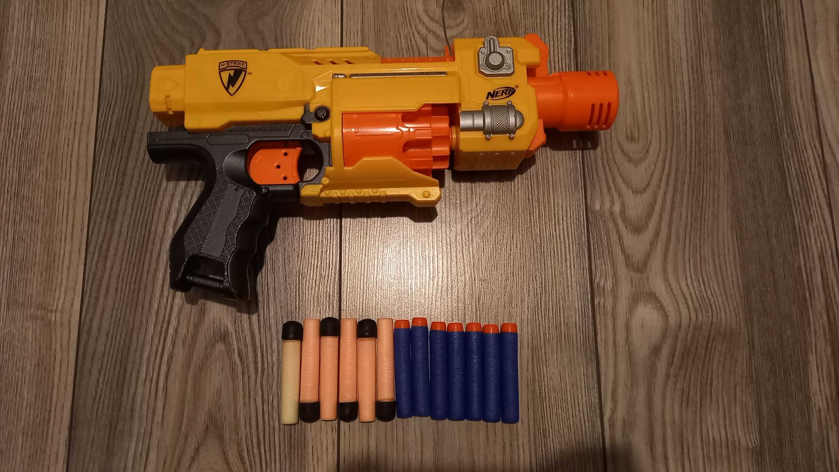 Nerf N-Strike Barricade RV - 10