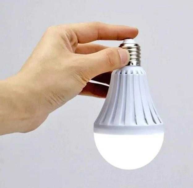 Лампочка, лампа акумуляторна led світлодіодна 9w