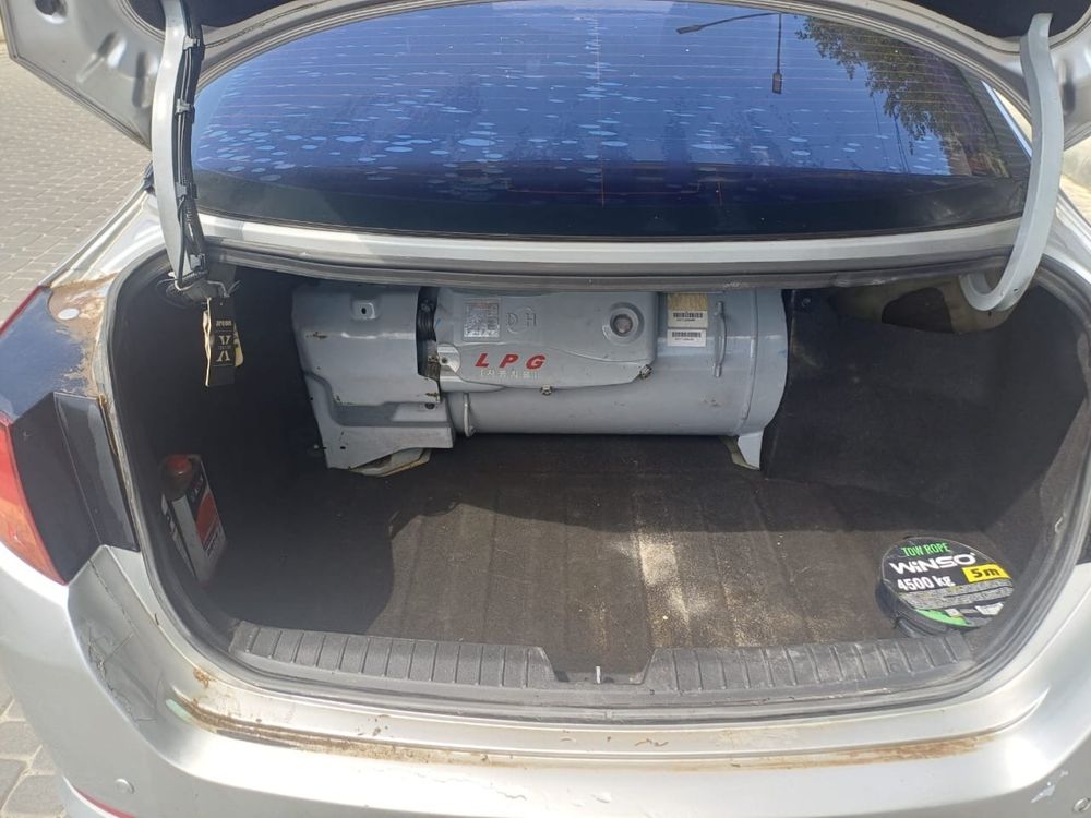 Продається  Kia K5 2012 2.0 Газ
