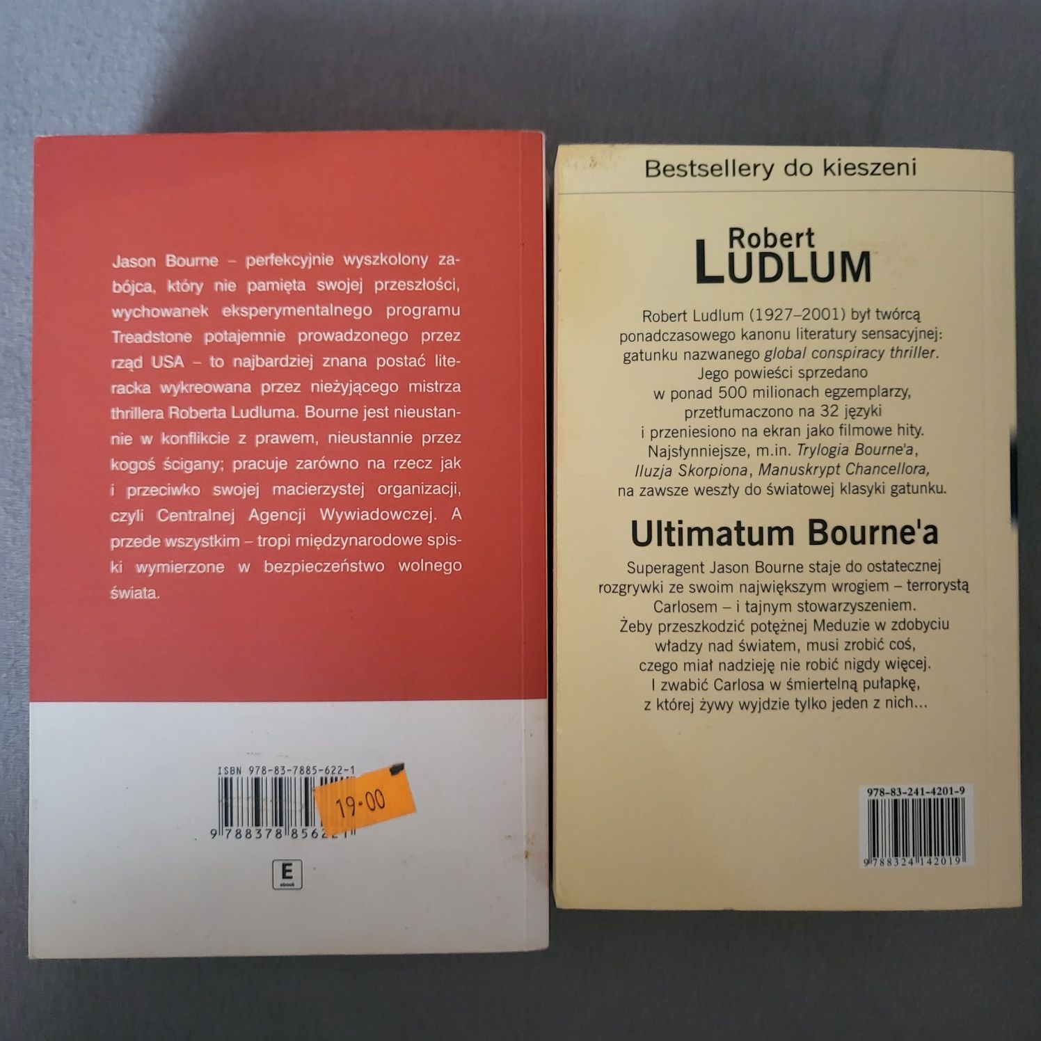 Robert Ludlum, Tożsamość Bourne'a, Ultimatum  Bourne'a.  Pakiet