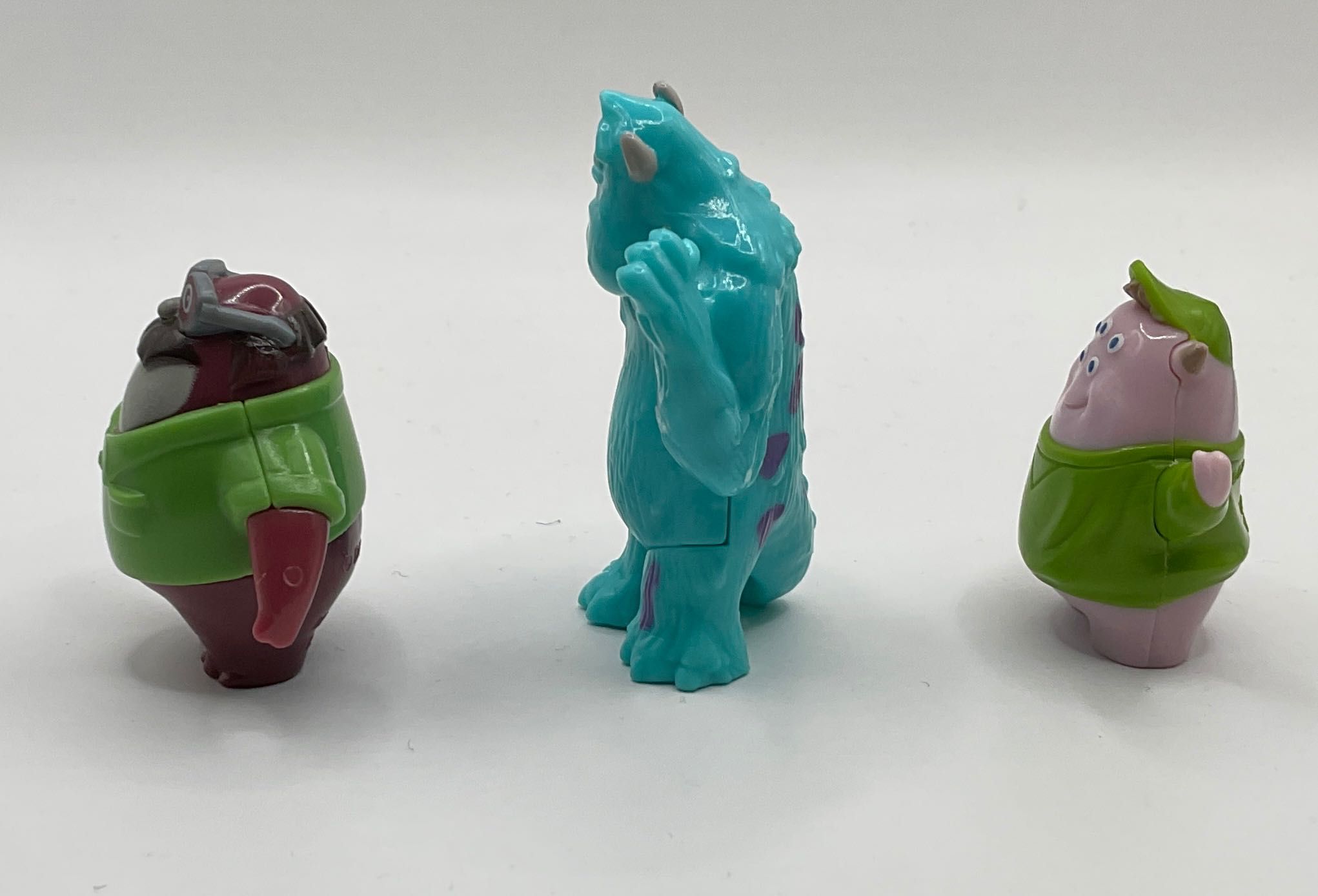 figurki z jajek niespodzianek Potwory i spółka
