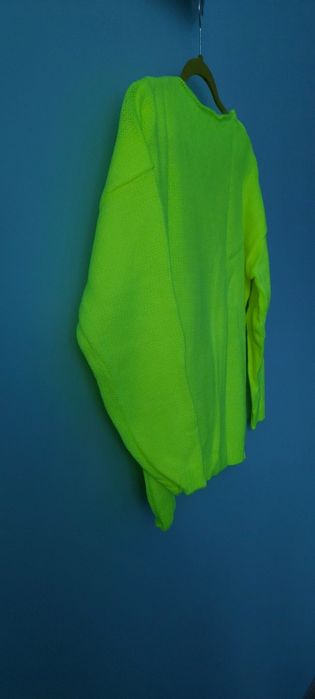 Sweter damski w szpic