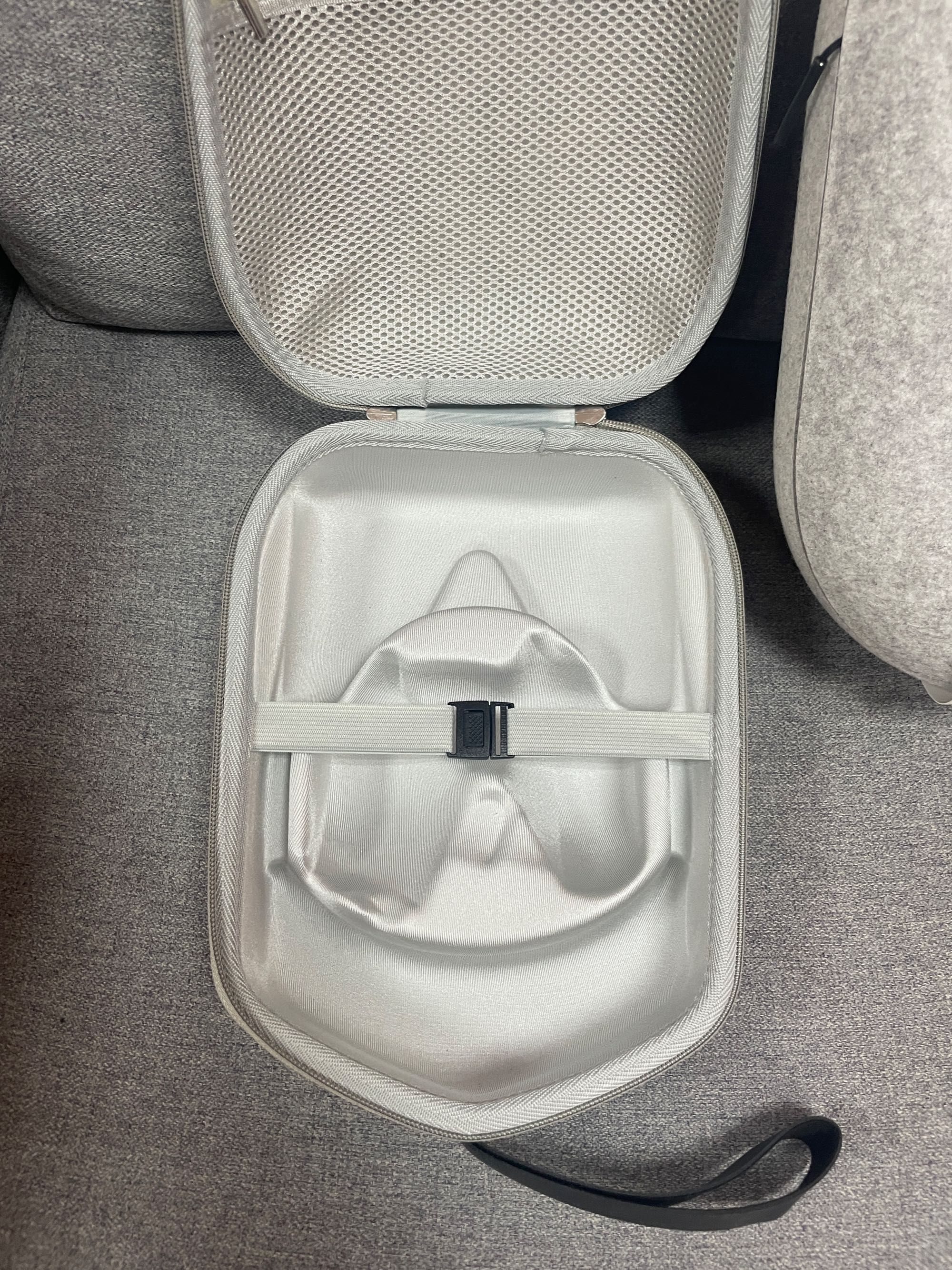 Кейс Oculus Quest 2 Case переноска/сумка Quest Link