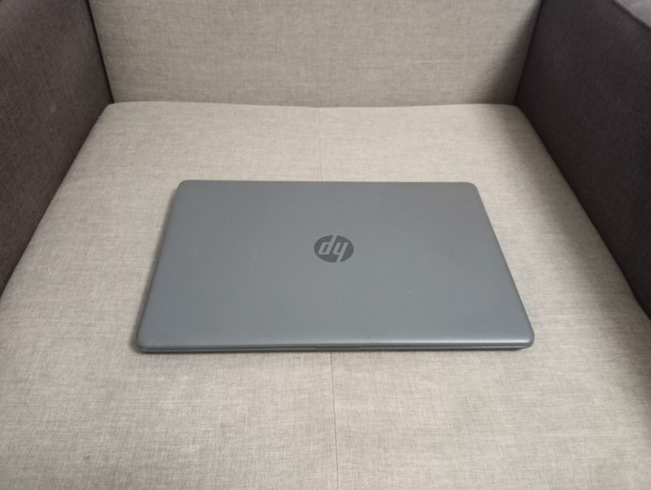 Ноутбук Hp 250 G6,ram 8/ssd 120 gb
