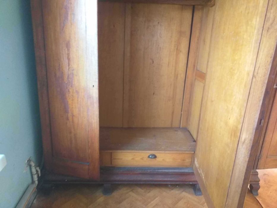 Szafa debowa stara trzy drzwiowa