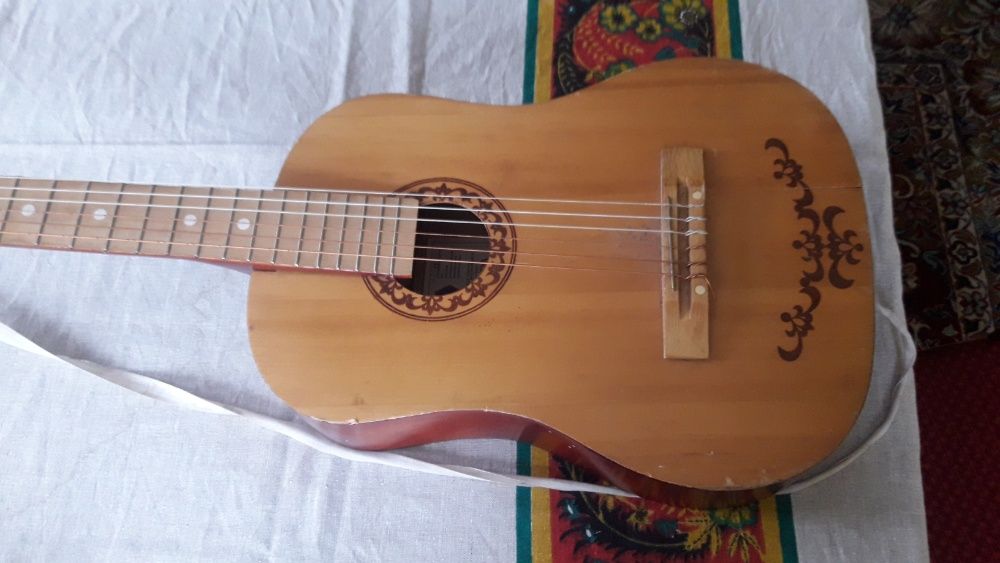 Gitara rosyjska 6 strun zamiana