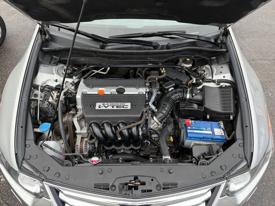 Продам Honda Accord 2008г 47 тыс км автомат