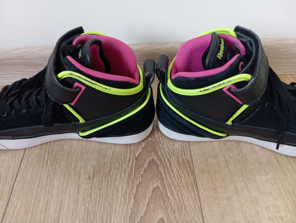 R. 37,5 Reebok skórzane buty, adidasy, skóra, za kostkę, czarne