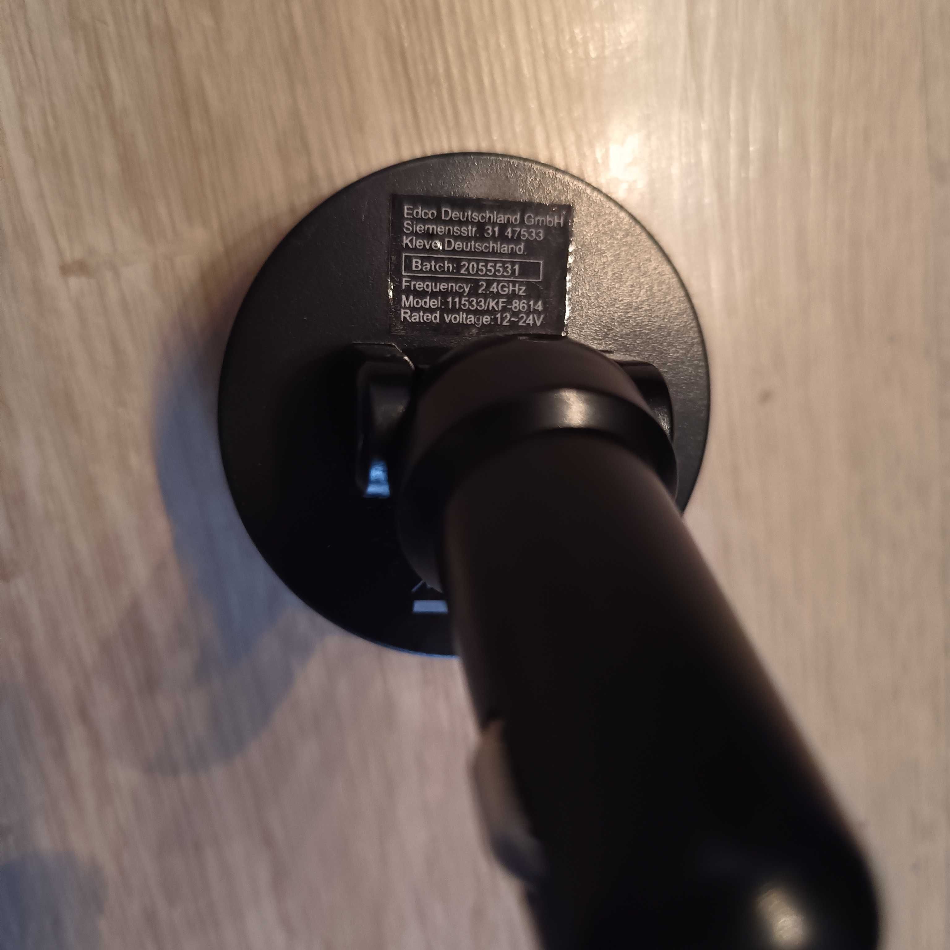 Głośnik z funkcją Bluetooth hands-free ( z ładowarką USB) GRUNDIG