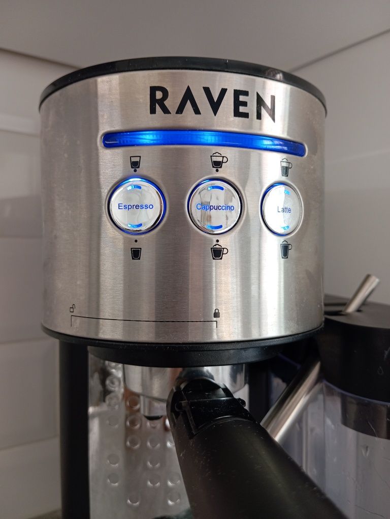 Ekspres ciśnieniowy, kolbowy Raven EER002