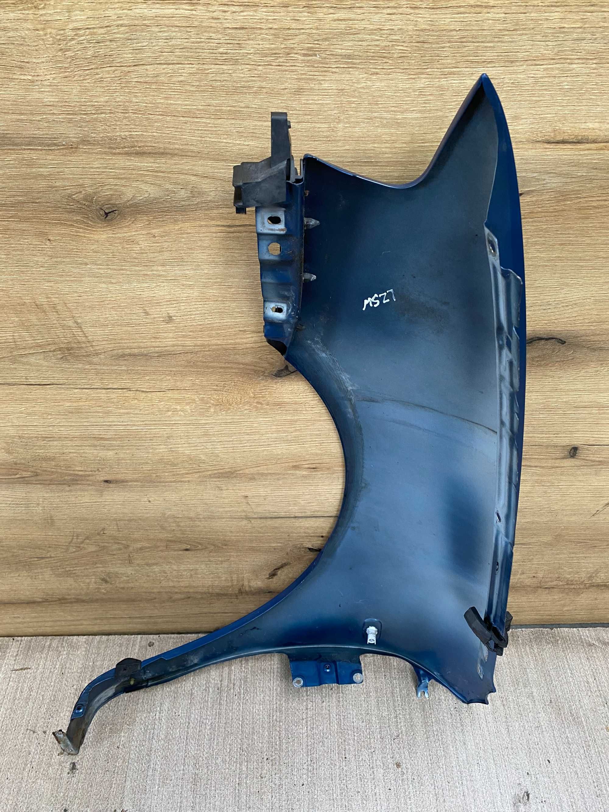 błotnik przedni prawy audi a3 8l lift kolor lz5w