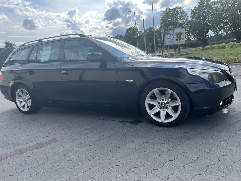 Bmw 530 bardzo ładnie utrzymana i z bogatym wyposazeniem