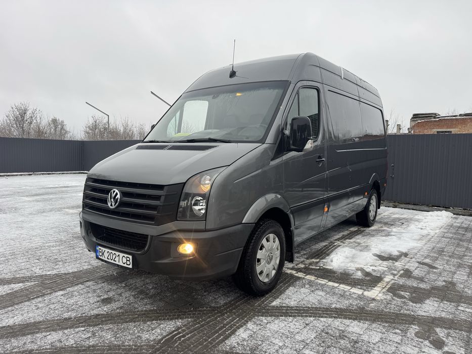 Автомобіль Фольцваген Крафтер