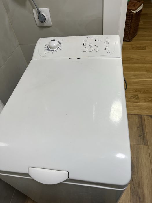 Стиральная машинка вертикальной загрузки Zanussi ZWQ 5101