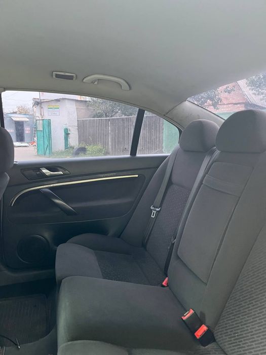 Продам Шкоду супер Б 1.9 ТДІ