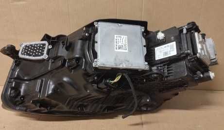 Комплект передніх фар Права Ліва Volkswagen Touareg 3 2018- FULL LED