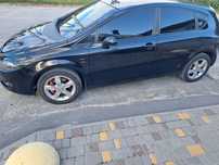 Продам гарний автомибіль seat leon