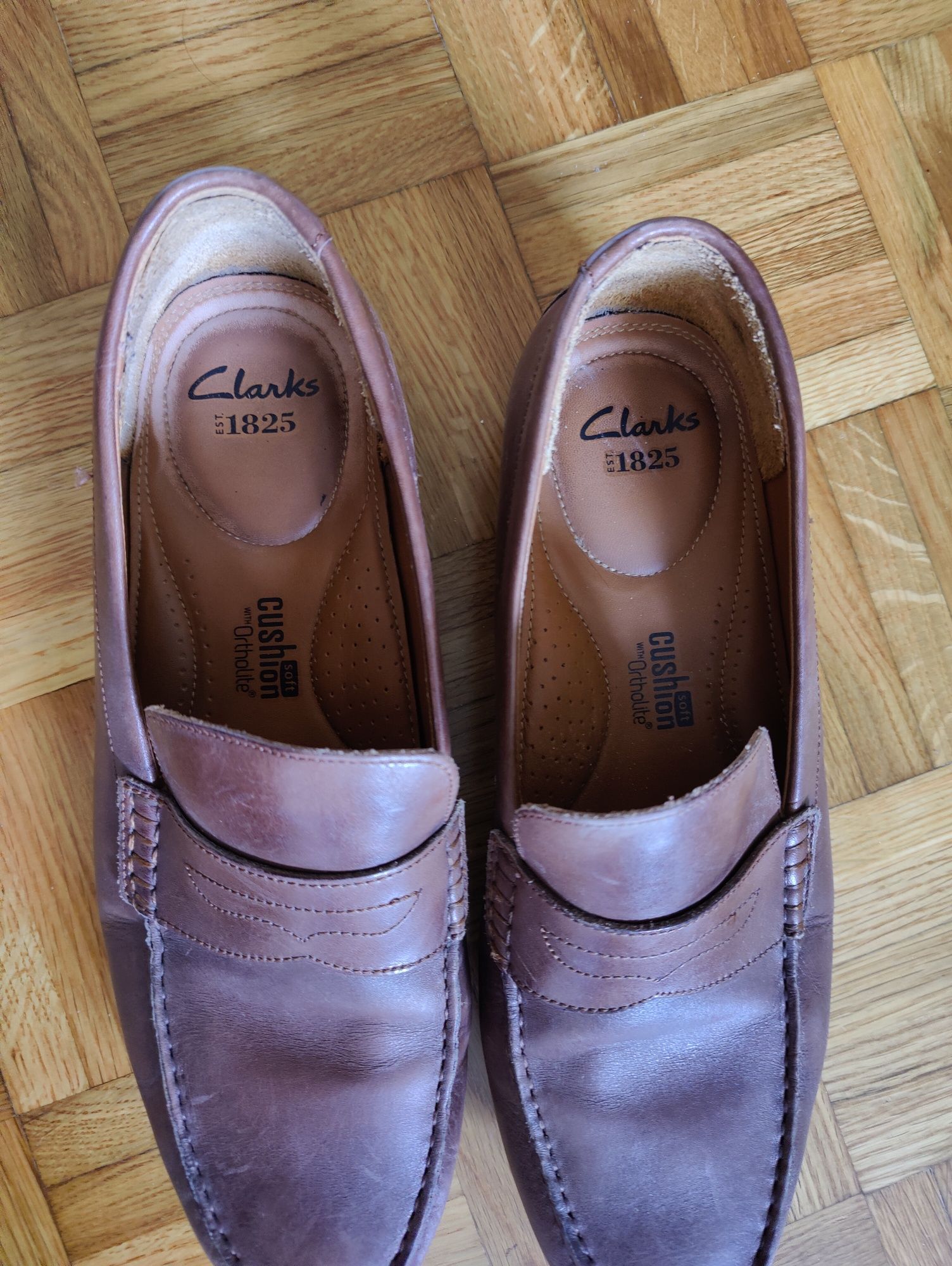 Sapatos Clarks - tam43