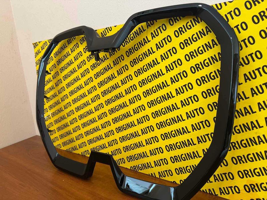 Рамка декоративної накладки решітки bmw ix i20 Нова Оригінал