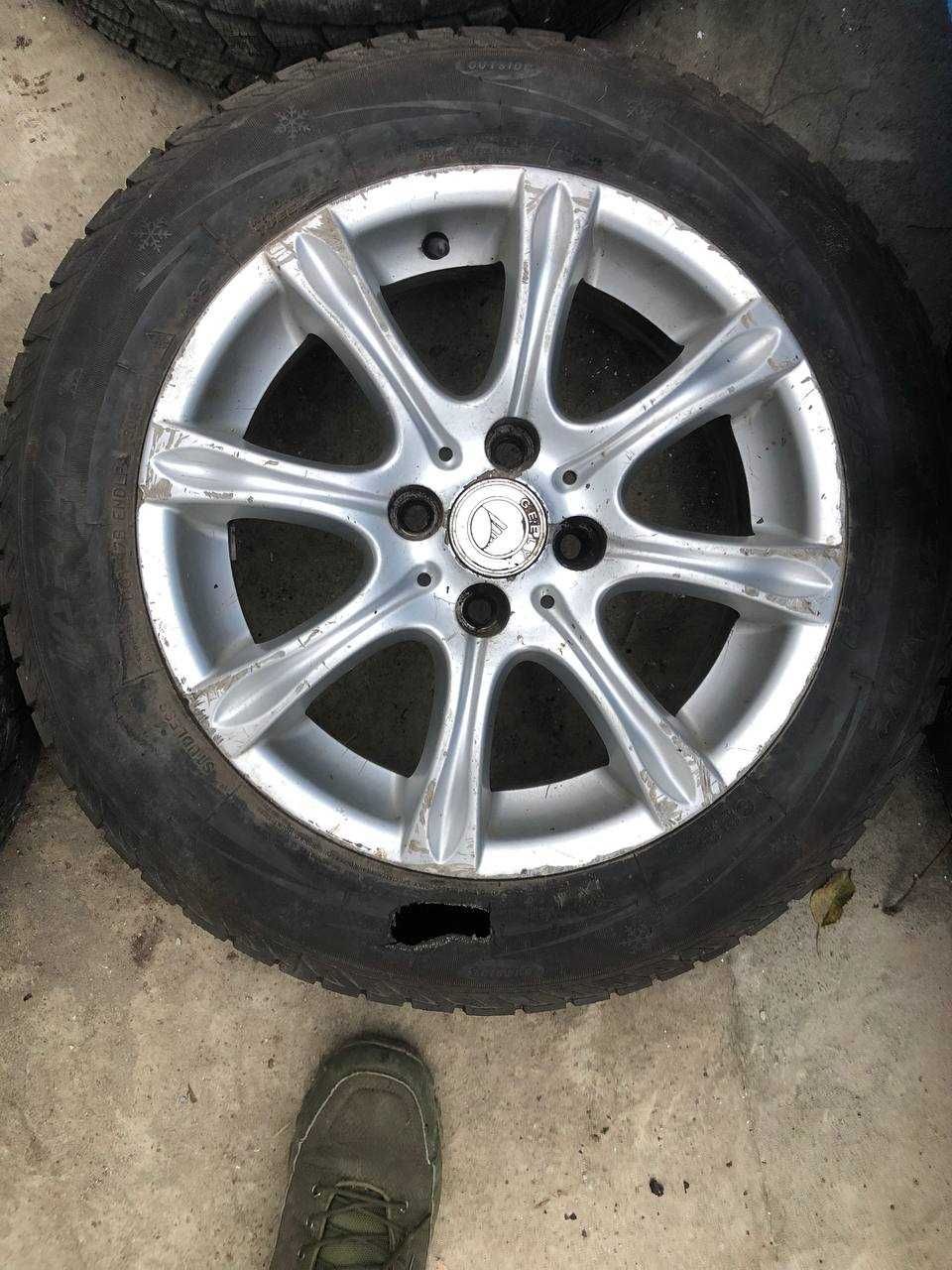 Комплект литых дисков Джили МК R15 4x100