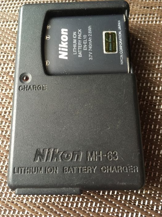 Зарядка для фотоапарата