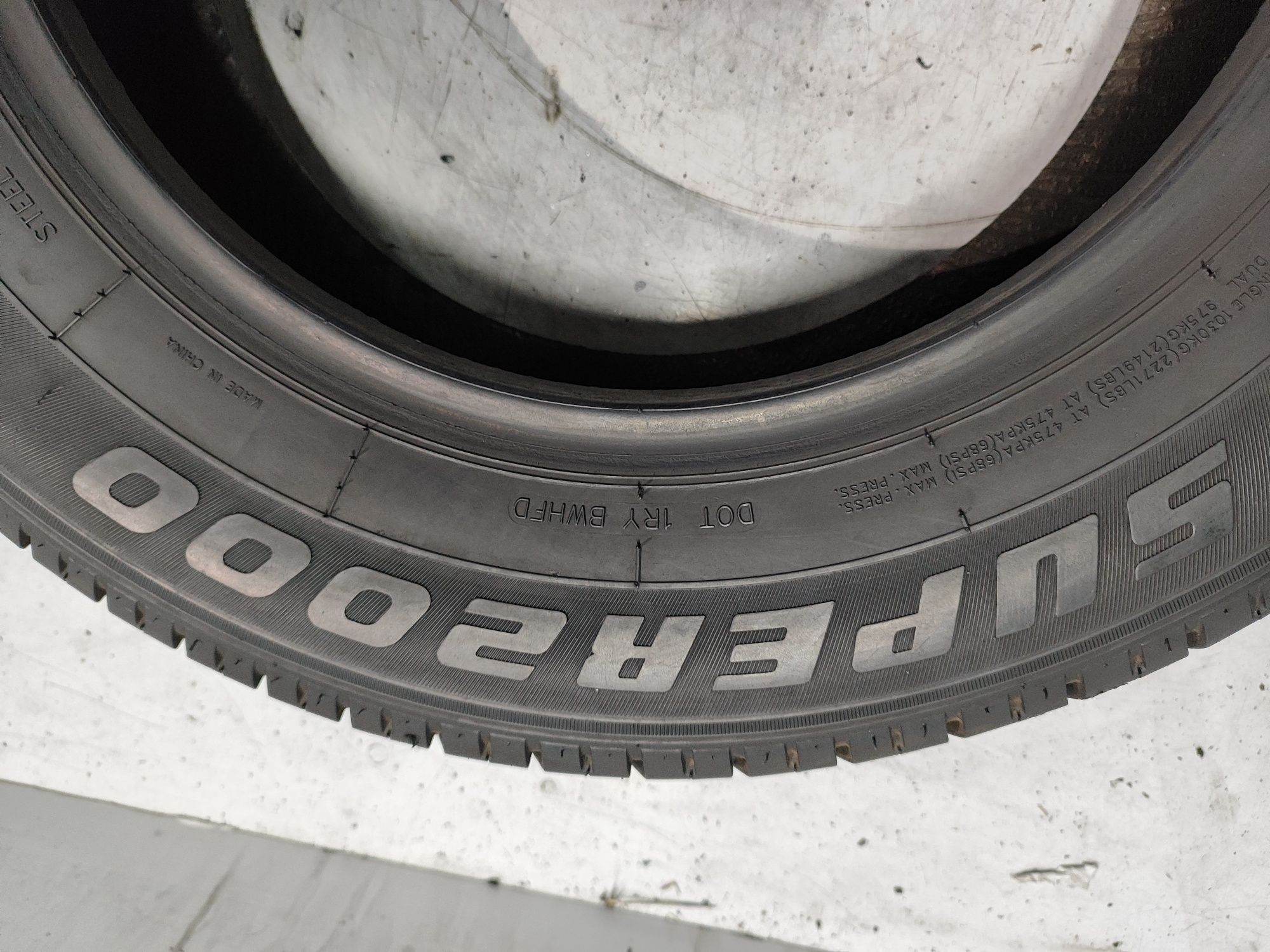 2 pneus semi novos hifly 215/65R16C Oferta dos Portes