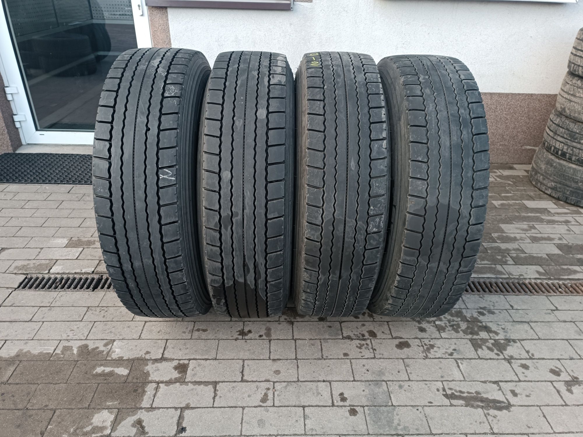 295/80R22.5 Triangle TRD02