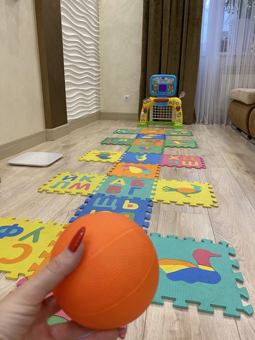 Дуга  на коляску сортер жук вертоліт піаніно тварин chico 1 2 роки 9