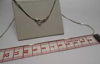 Srebrny łańcuszek linka żyłka  49,5 cm. 0,7 mm.