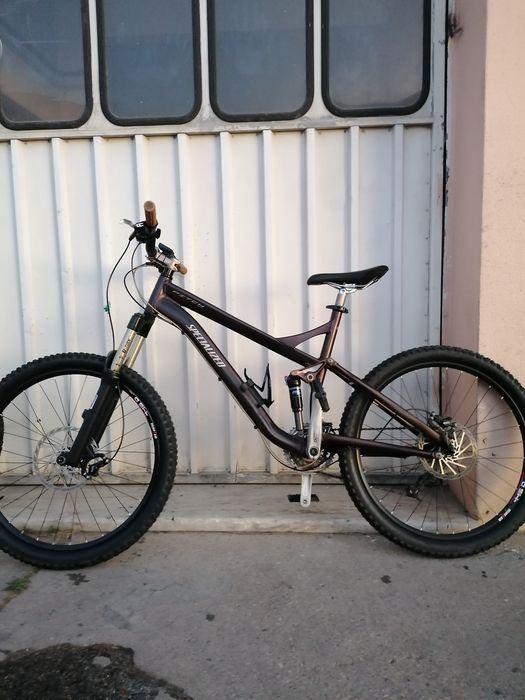 Bicicleta suspensão total Specialized pitch pro btt enduro