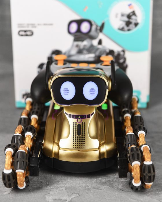 Робот собака на колесах, цікавий робот